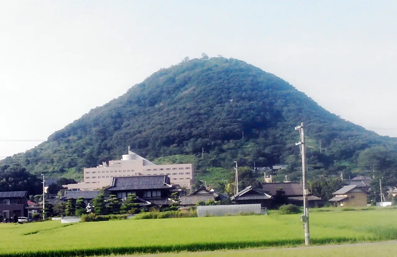 三木町：白山