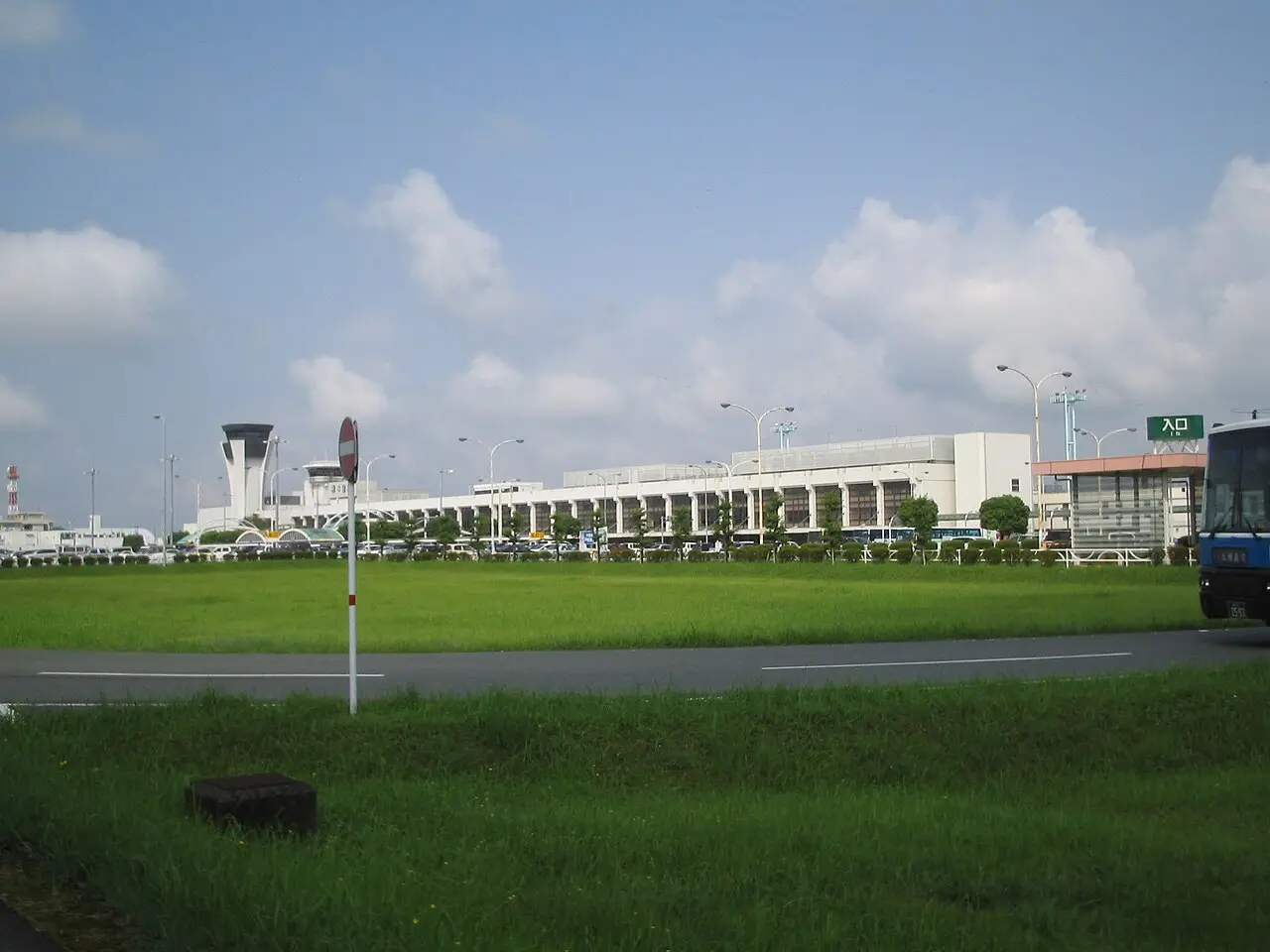 益城町：阿蘇くまもと空港