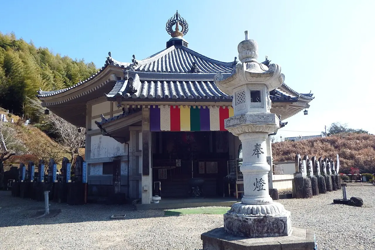海陽町：八坂寺 (徳島県海陽町)