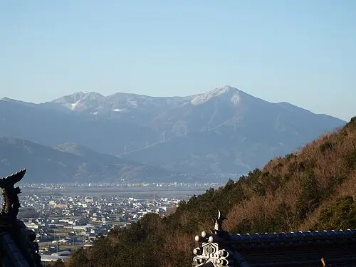 高越山